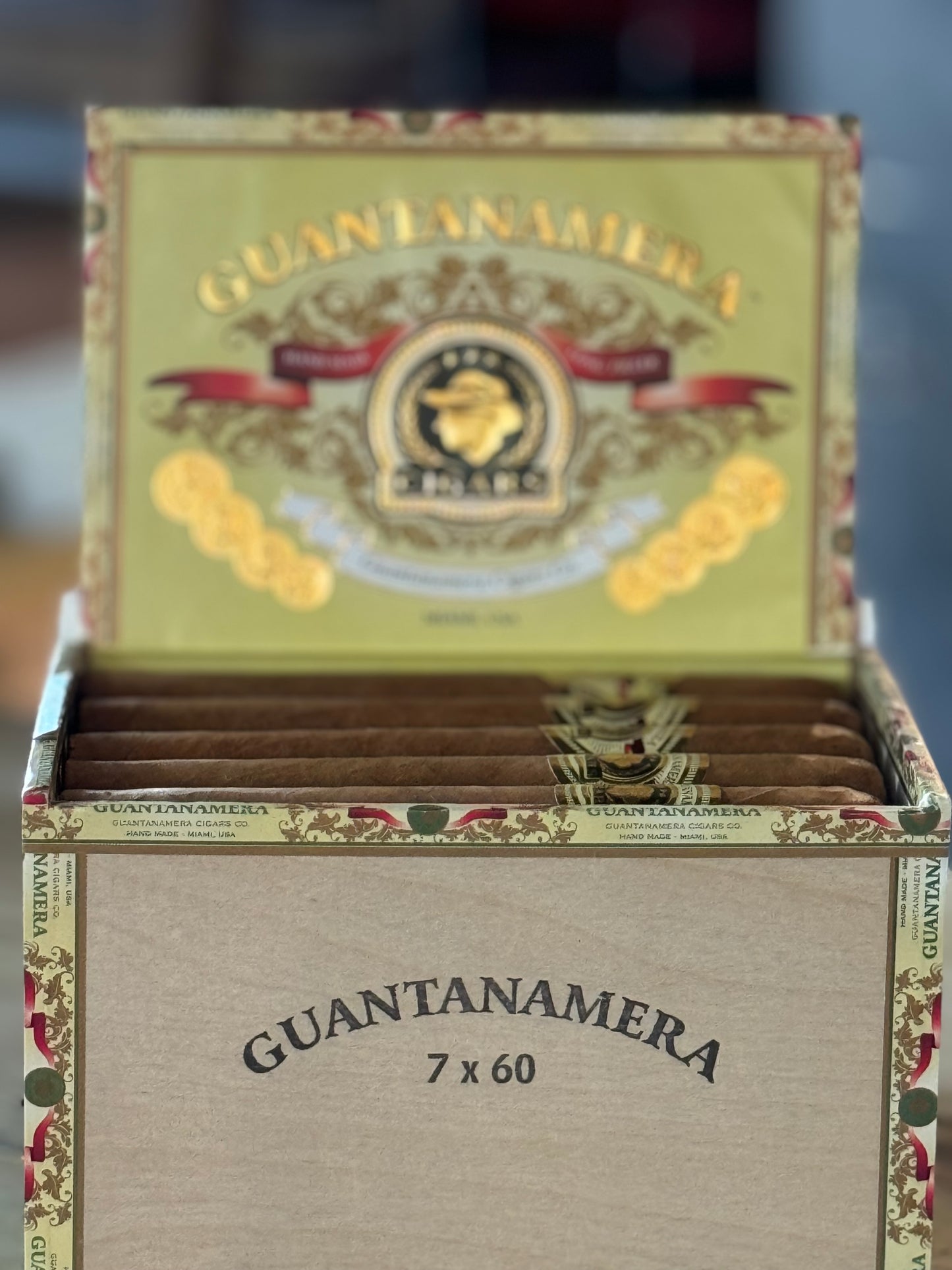 Cigar= Guantanamera Connecticut Classico