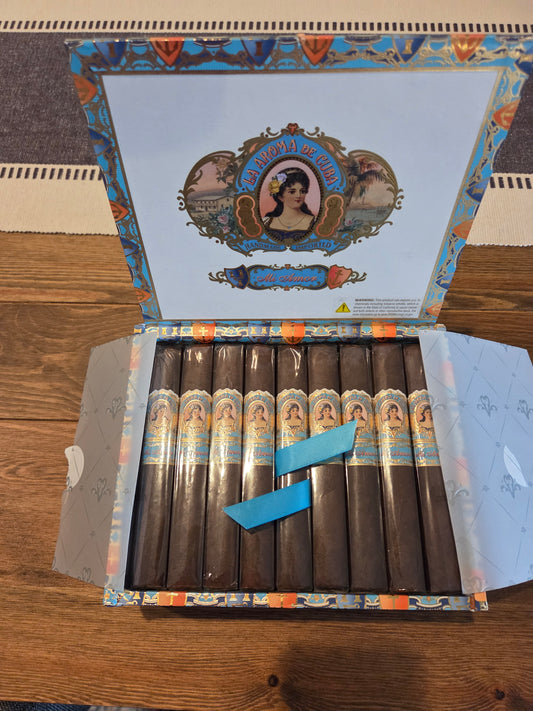 Cigar = La Aroma de Cuba, Mi Amor